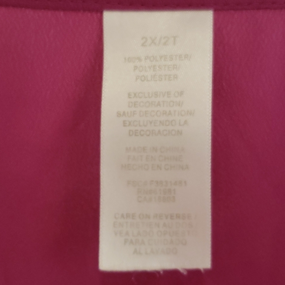 Avon Tunic Silky Pink Jewel neck - Picture 2 of 8